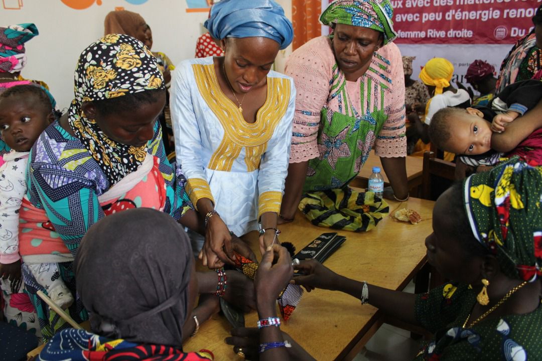 Atelier de fabrication de produits artisanaux, 2022 (2/4)